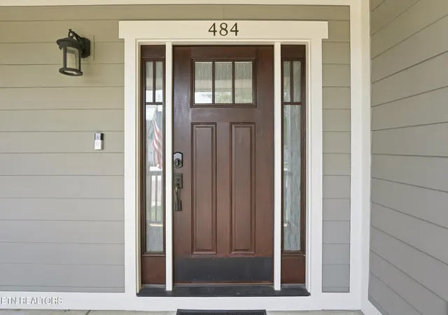 Photo 4 of Single family home for sale at 484 Bobcat Run Dr, Loudon, TN 37774 | MLS# 1349225 | Listing updated on 2026-10-02