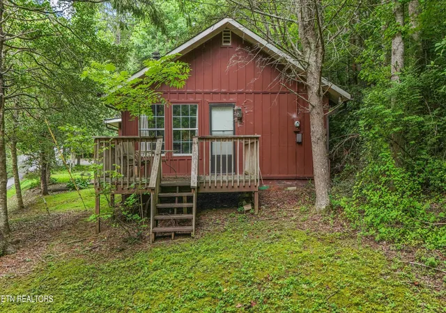 3rd image of 840 E Highland Dr, Gatlinburg, TN 37738 | MLS# 1349286