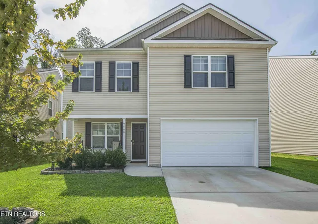 Photo 2 of Sale Pending at 9400 Avian Forest Ln, Heiskell, TN 37754 | MLS# 1349077 | Listing updated on 2026-08-23
