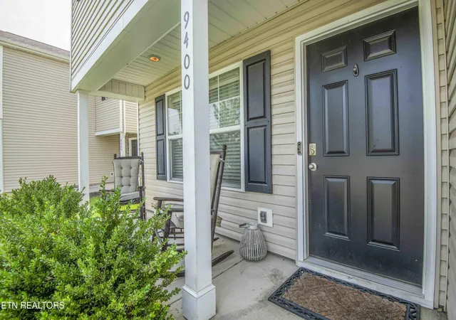 Photo 3 of Sale Pending at 9400 Avian Forest Ln, Heiskell, TN 37754 | MLS# 1349077 | Listing updated on 2026-08-23