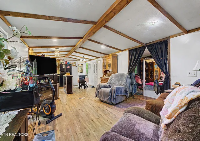 Photo 4 of Single family home for sale at 791 White Top Rd, Bluff City, TN 37618 | MLS# 1351624 | Listing updated on 2026-09-17