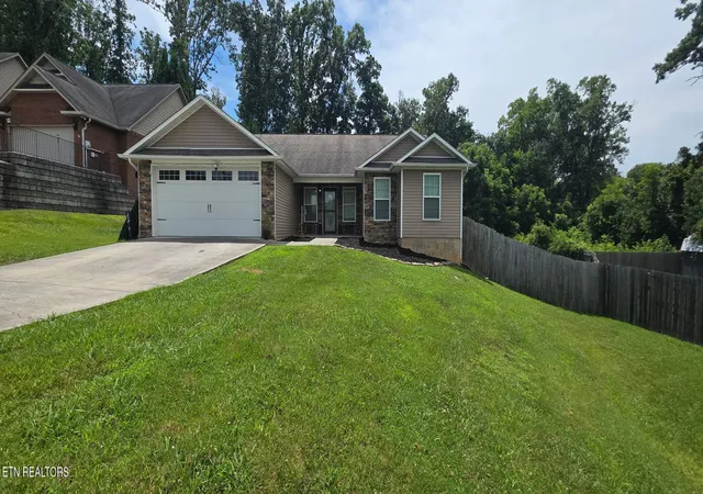 1st image of 2009 Infinity Ln, Sevierville, TN 37876 | MLS# 1349712