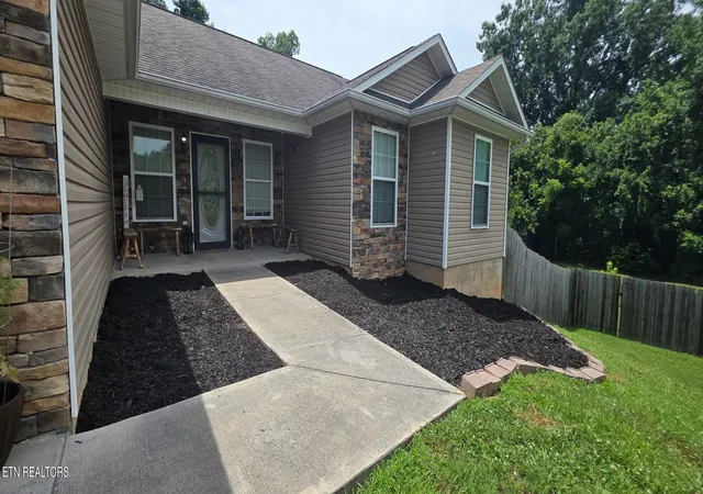 2nd image of 2009 Infinity Ln, Sevierville, TN 37876 | MLS# 1349712