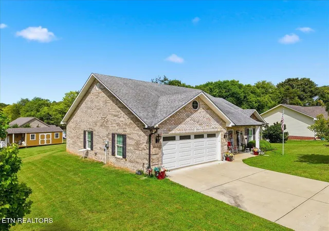 4th image of 1501 John Sparks Dr, Friendsville, TN 37737 | MLS# 1349220