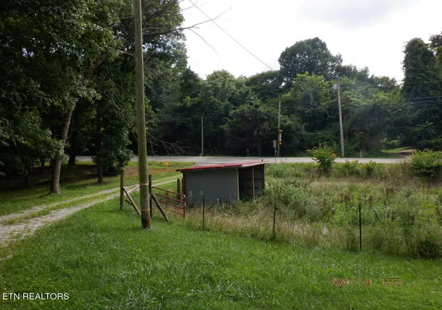 18th image of 2330 Hilham Hwy, Livingston, TN 38570 | MLS# 1349080
