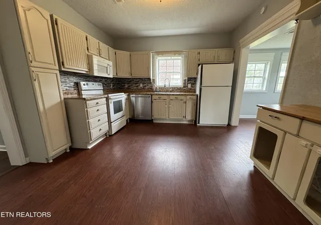 5th image of 6688 Morganton Rd, Greenback, TN 37742 | MLS# 1349134