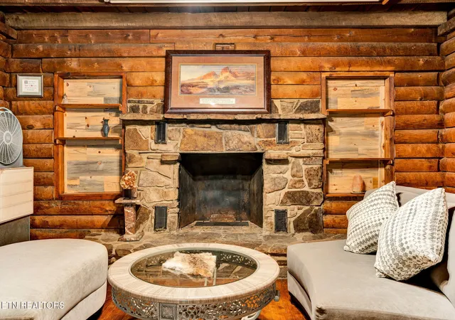 2nd image of 47 Stephens Rd, Signal Mountain, TN 37377 | MLS# 1349460