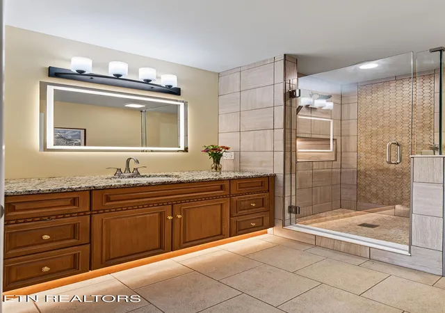 Photo 3 of Single family home for sale at 207 Autumn Oaks Dr, Kodak, TN 37764 | MLS# 1349748 | Listing updated on 2026-08-26