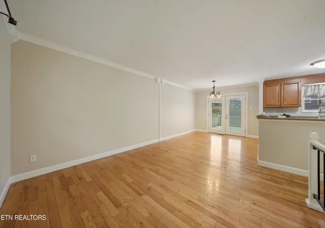Photo 3 of Single family home for sale at 9315 Barrington Blvd, Knoxville, TN 37922 | MLS# 1349508 | Listing updated on 2026-09-14
