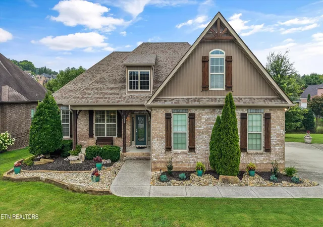 1st image of 1638 Amhurst Ln, Maryville, TN 37801 | MLS# 1349725