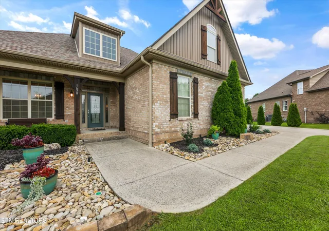 2nd image of 1638 Amhurst Ln, Maryville, TN 37801 | MLS# 1349725