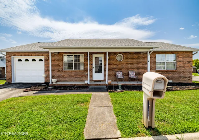 1st image of 2354 Governors Ct, Maryville, TN 37801 | MLS# 1349506