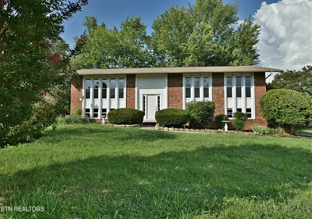 1st image of 7704 Whitcomb Rd, Powell, TN 37849 | MLS# 1349131