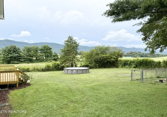 Photo 3 of Single family home for sale at 2022 Back Valley Rd, Speedwell, TN 37870 | MLS# 1349383 | Listing updated on 2026-09-29