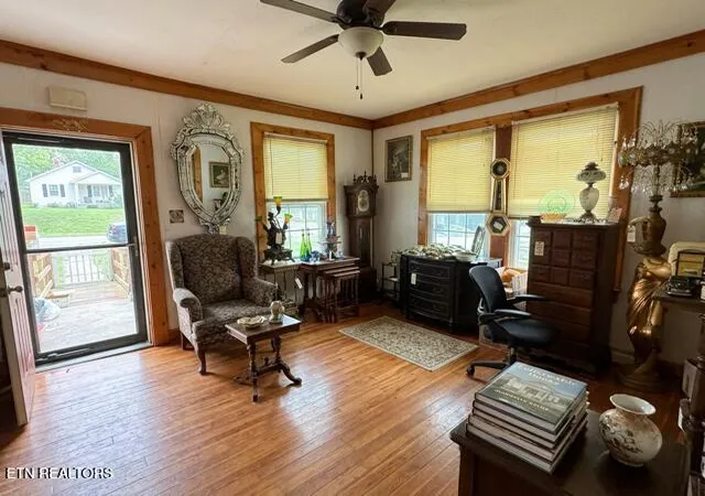 2nd image of 261 W Lincoln Rd, Alcoa, TN 37701 | MLS# 1350032