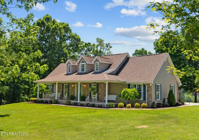 2nd image of 5171 Wilder Rd 2098ac Rd, Grimsley, TN 38565 | MLS# 1349158