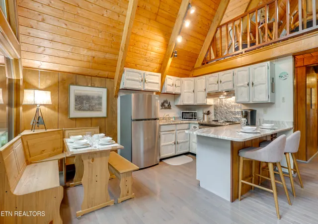 Photo 4 of Single family home for sale at 110 Buffalo Springs Way, Townsend, TN 37882 | MLS# 1349313 | Listing updated on 2026-08-03