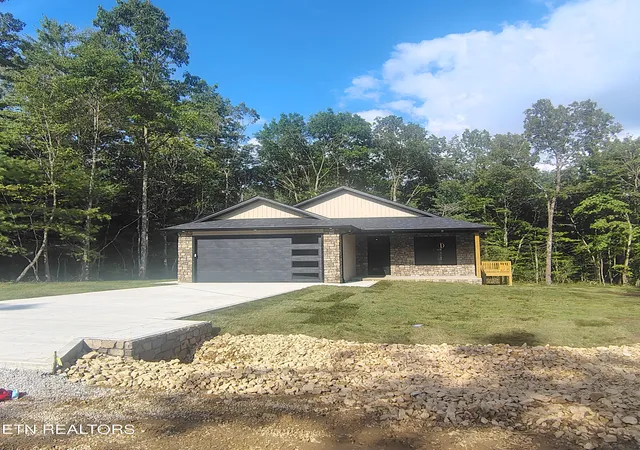 5th image of 131 Rowewood Ln, Crossville, TN 38558 | MLS# 1349182