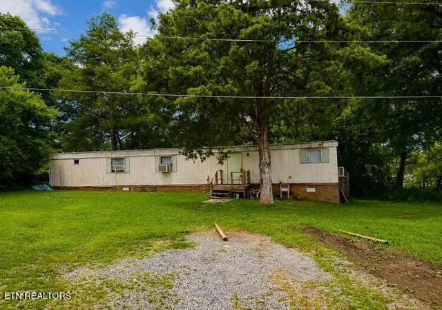 Photo 4 of Multi family home for sale at 5551& 5611 River Rd, Decatur, TN 37322 | MLS# 1349183 | Listing updated on 2026-09-19