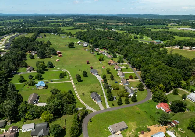 24th image of 106 Mcdowell Ln, Seymour, TN 37865 | MLS# 1349244