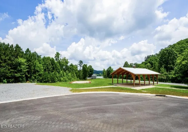 Photo 3 of Land for sale at 917 Eagle Nest Dr, Loudon, TN 37774 | MLS# 1349233 | Listing updated on 2026-10-05