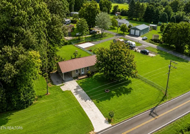 2nd image of 411 Povo Rd, Madisonville, TN 37354 | MLS# 1350846