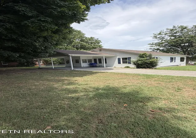 2nd image of 612 S Tellico St, Madisonville, TN 37354 | MLS# 1349652