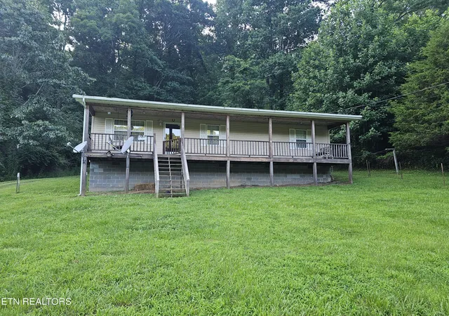 1st image of 101 Iron Ore Dr, Rose Hill, VA 24281 | MLS# 1349300