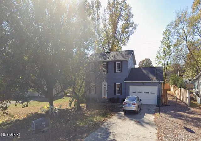 Photo 1 of Sale Pending at 1713 Campfire Dr, Knoxville, TN 37931 | MLS# 1349302 | Listing updated on 2026-07-23