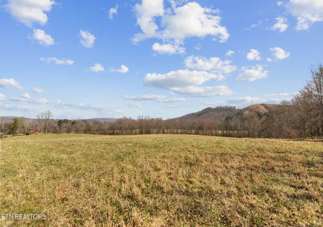 5th image of 2718 Ac Swan Pond Circle Rd, Harriman, TN 37748 | MLS# 1349340
