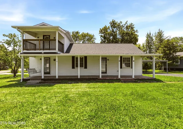 1st image of 108 Meadowbrook St, Clinton, TN 37716 | MLS# 1349351