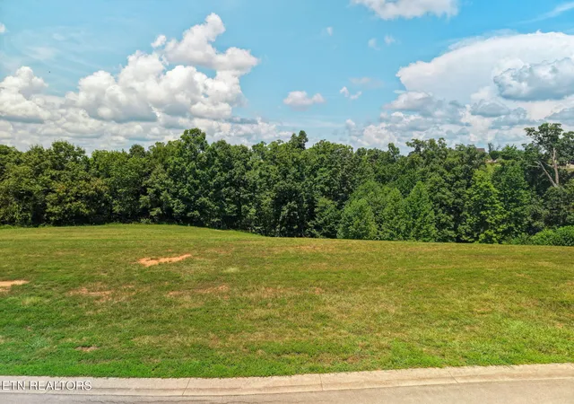 2nd image of 694 Taffrail Dr, Lenoir City, TN 37772 | MLS# 1349367