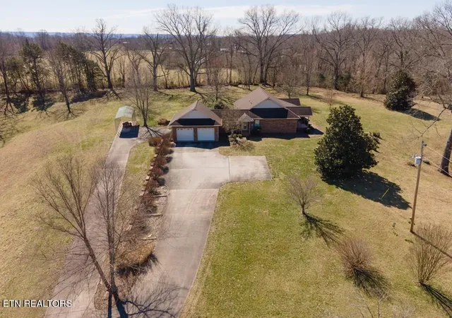 2nd image of 845 Mcminnville Hwy, Sparta, TN 38583 | MLS# 1349376