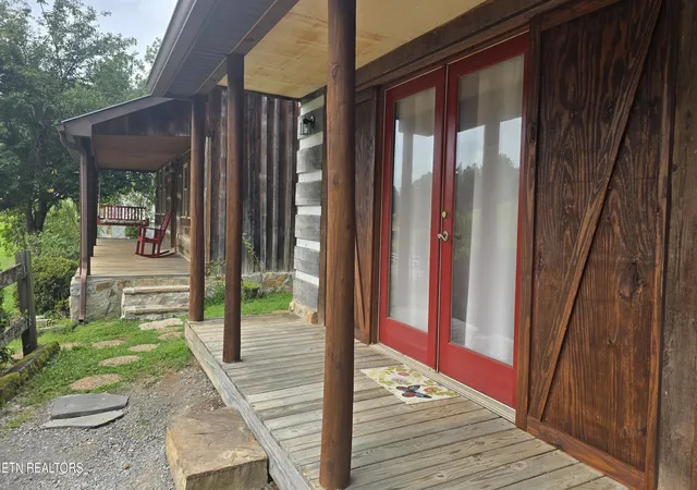 Photo 4 of Single family home for sale at 5494 Lone Mountain Rd, New Tazewell, TN 37825 | MLS# 1349399 | Listing updated on 2026-10-08