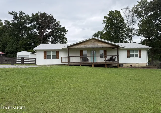 1st image of 106 Moccasin Hollow Ln, Clinton, TN 37716 | MLS# 1349407