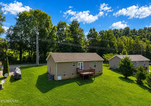 Photo 1 of Single family home for sale at 137 Raccoon Valley Rd, Maynardville, TN 37807 | MLS# 1349979 | Listing updated on 2026-09-18