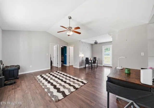 2nd image of 137 Raccoon Valley Rd, Maynardville, TN 37807 | MLS# 1349979