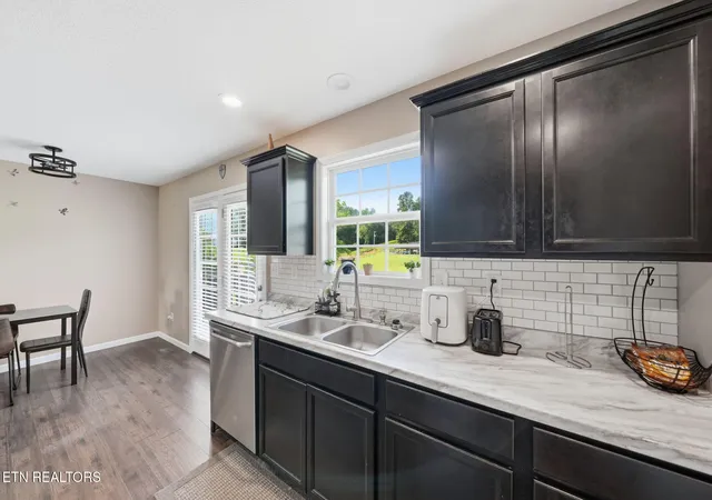 5th image of 137 Raccoon Valley Rd, Maynardville, TN 37807 | MLS# 1349979