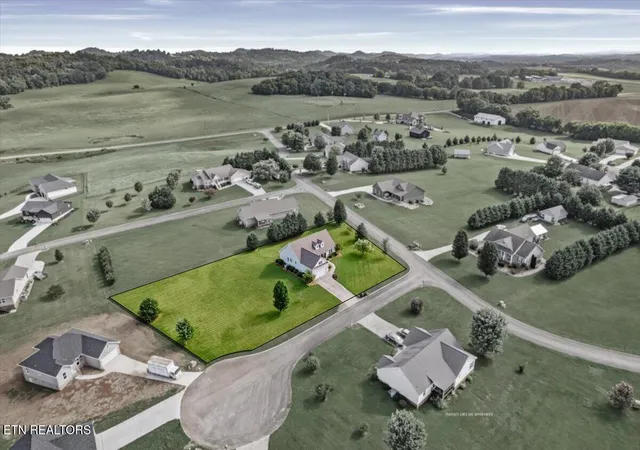 4th image of 300 Moores Wy, Madisonville, TN 37354 | MLS# 1349439