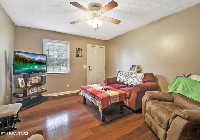 3rd image of 3246 Pow Camp Rd, Crossville, TN 38572 | MLS# 1349458