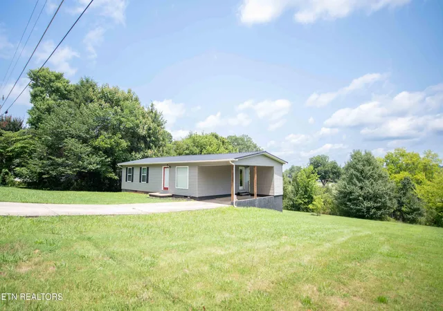 3rd image of 1045 Monroe Cir, Madisonville, TN 37354 | MLS# 1350023