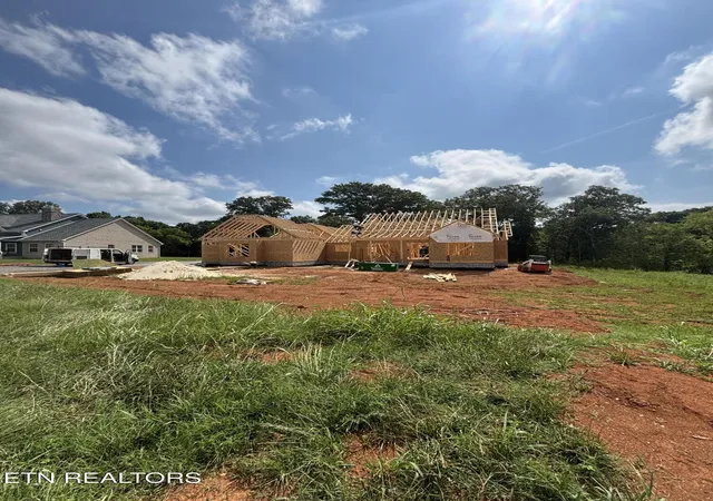 5th image of 906 Sophie Dr, Greenback, TN 37742 | MLS# 1350471