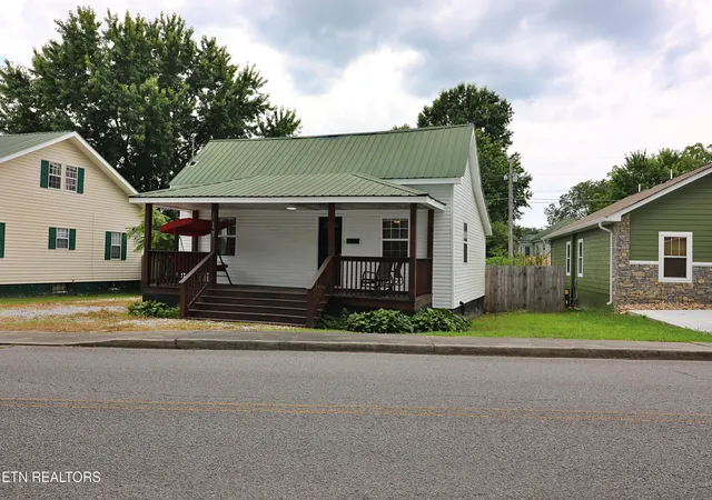 4th image of 117 N Main St, Oneida, TN 37841 | MLS# 1349828
