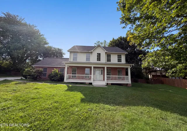 Photo 1 of Single family home for sale at 518 Glenfield Cir, Maryville, TN 37804 | MLS# 1350072 | Listing updated on 2026-09-25