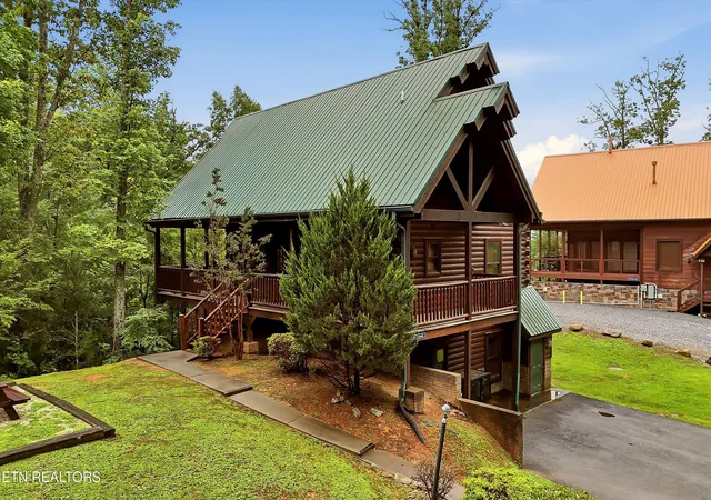 Photo 3 of Single family home for sale at 1742 Elk Springs Way, Gatlinburg, TN 37738 | MLS# 1349560 | Listing updated on 2026-09-04