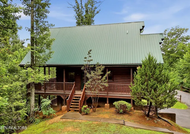 Photo 4 of Single family home for sale at 1742 Elk Springs Way, Gatlinburg, TN 37738 | MLS# 1349560 | Listing updated on 2026-09-04