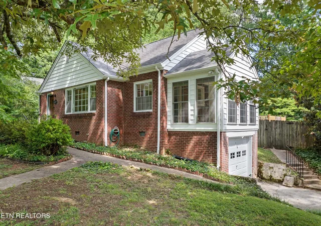 Photo 3 of Single family home for sale at 4300 Fulton Dr, Knoxville, TN 37918 | MLS# 1349958 | Listing updated on 2026-08-17