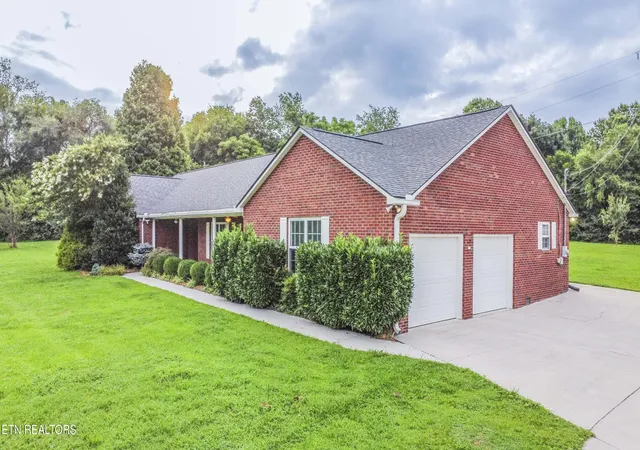1st image of 2820 Gray Hendrix Rd, Knoxville, TN 37931 | MLS# 1349568