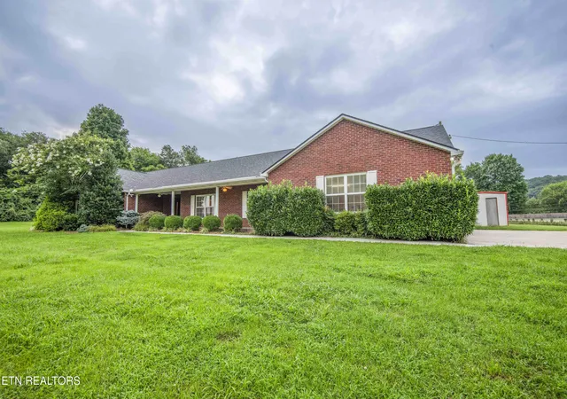 3rd image of 2820 Gray Hendrix Rd, Knoxville, TN 37931 | MLS# 1349568