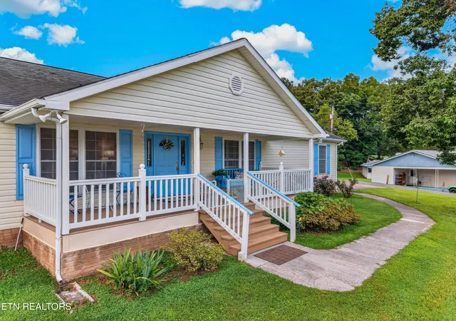 Photo 3 of Single family home for sale at 1601 Northern Ridge Rd, Bybee, TN 37713 | MLS# 1349548 | Listing updated on 2026-07-26
